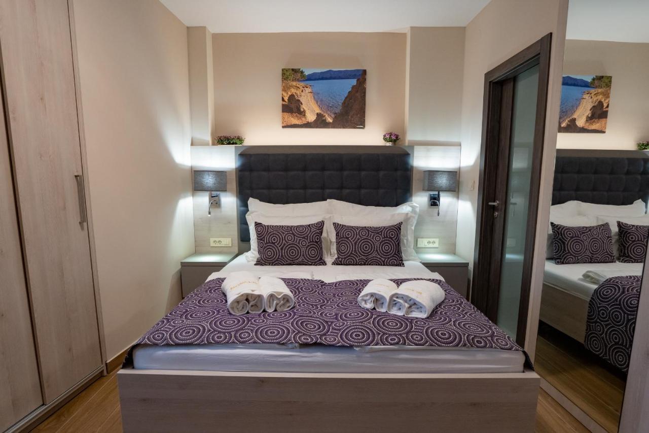Bed&Breakfast Novalis Novalja Extérieur photo