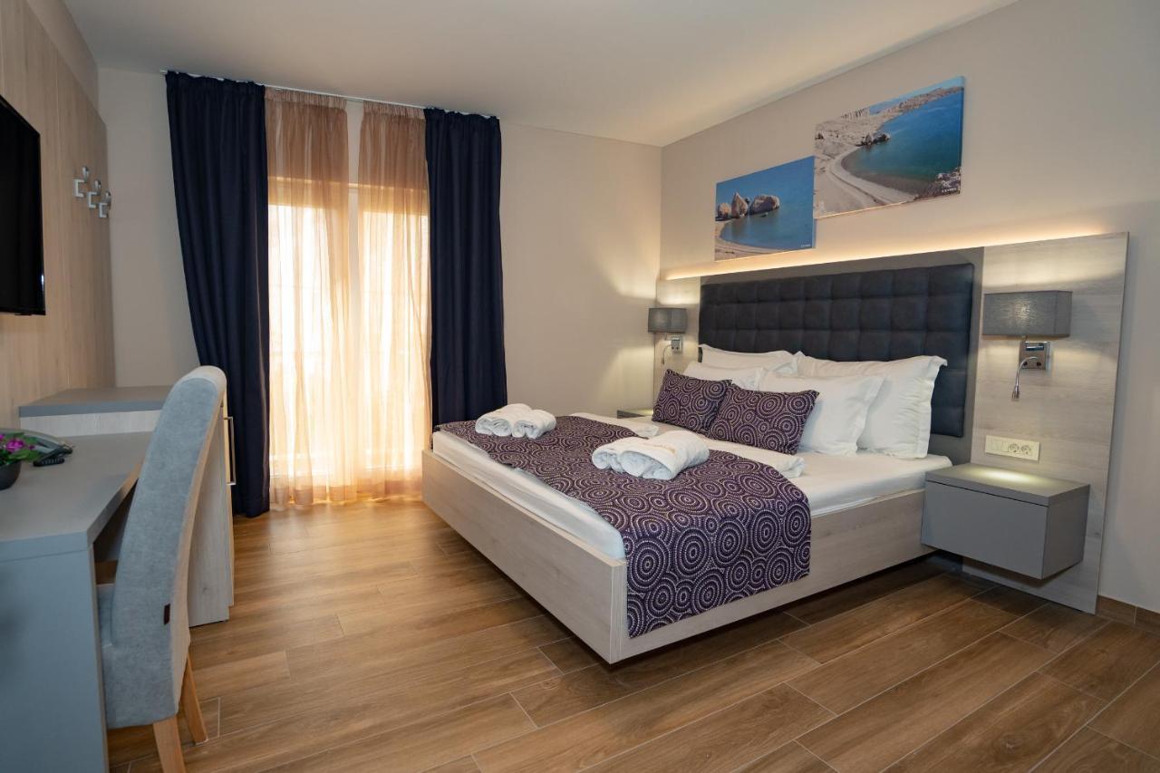 Bed&Breakfast Novalis Novalja Extérieur photo