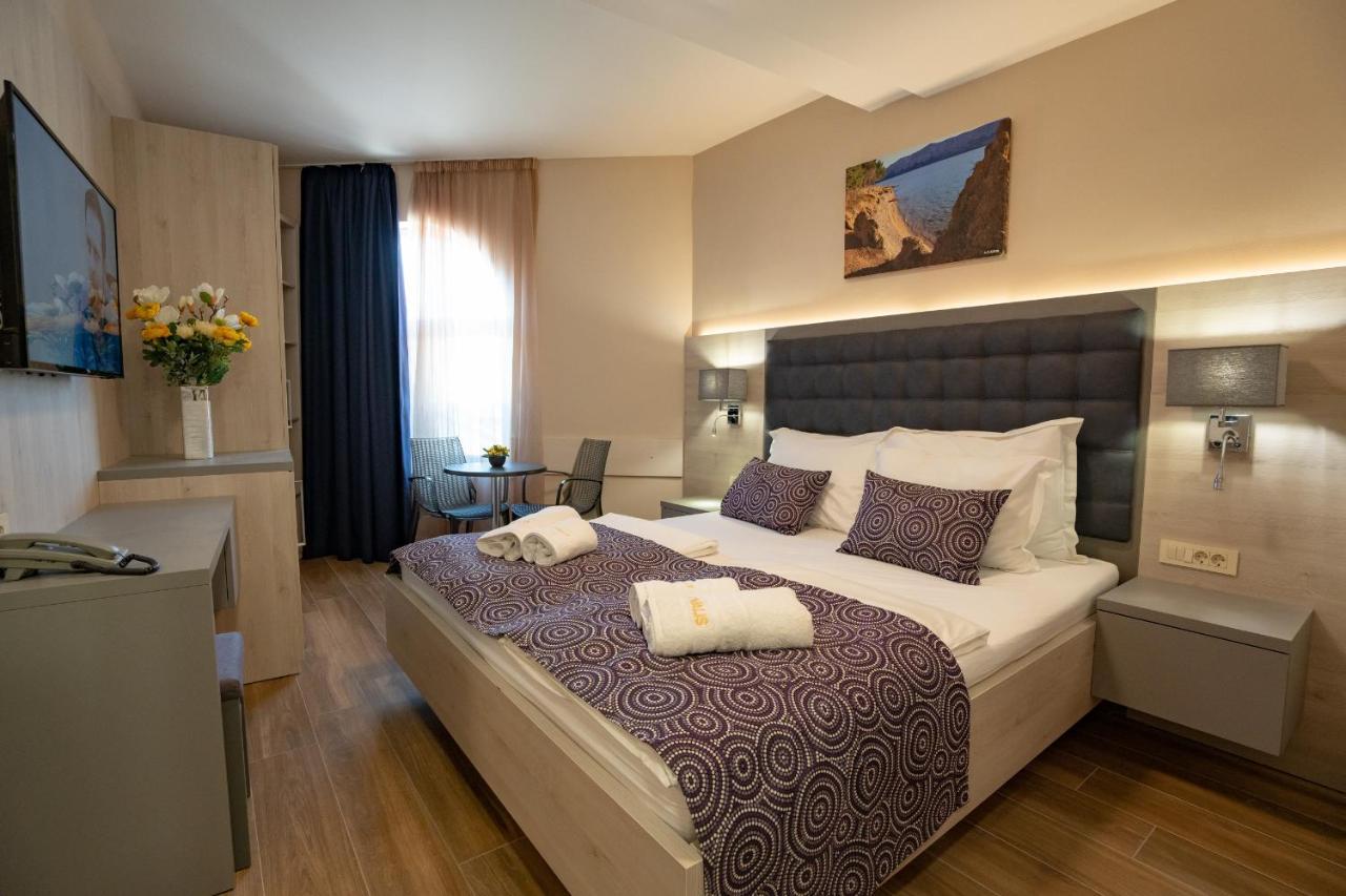 Bed&Breakfast Novalis Novalja Extérieur photo