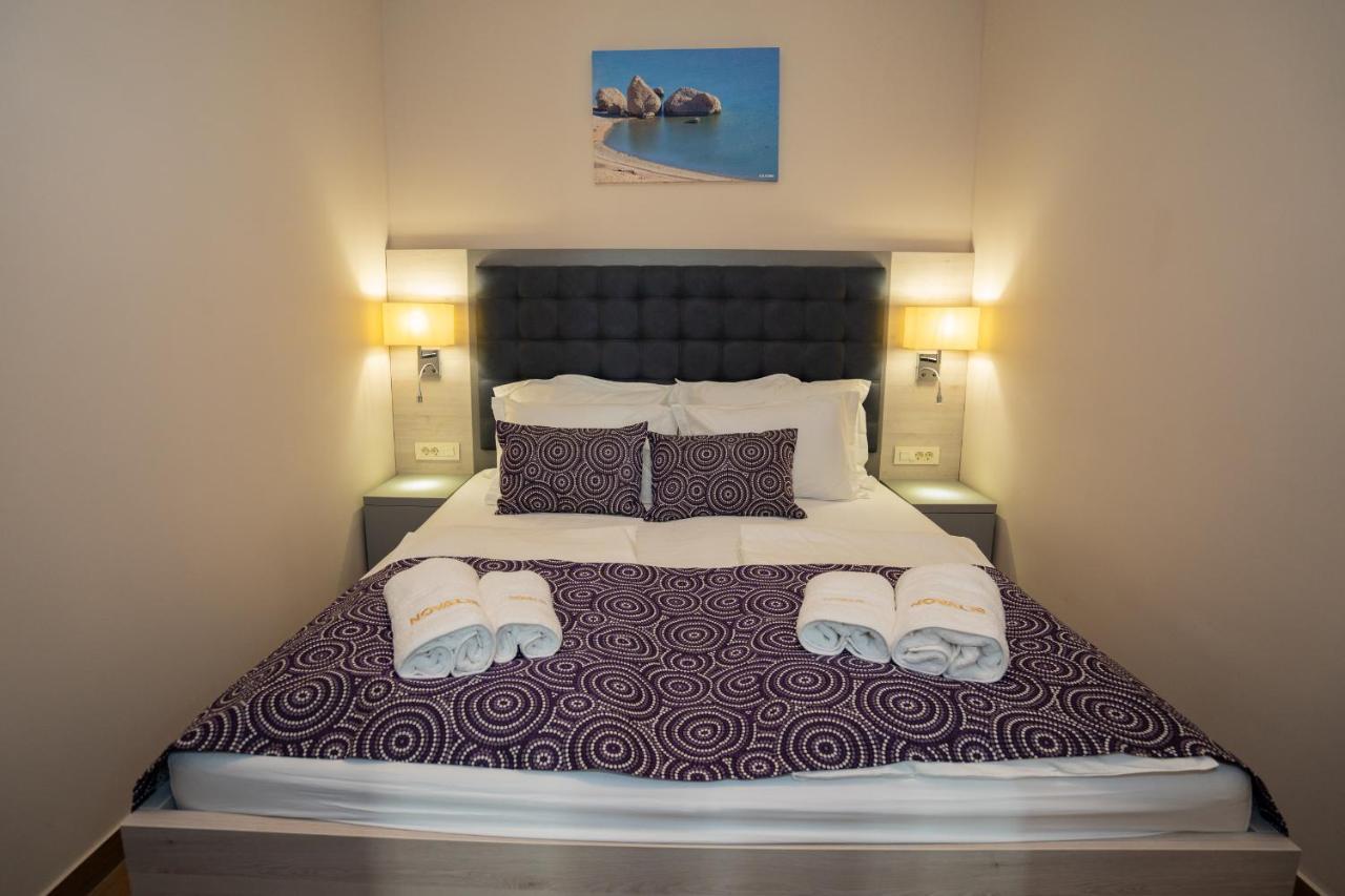 Bed&Breakfast Novalis Novalja Extérieur photo